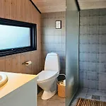 House In Nature By The Water At Lango בית נופש *