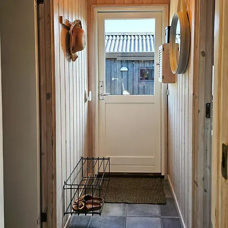 Ferienhaus House In Nature By The Water At Lango Munkebo